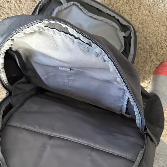 Under Armour Gray Backpack - Picture 3 of 3